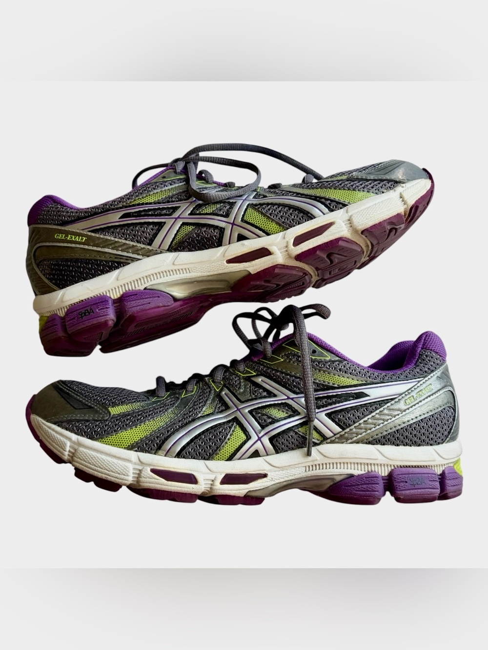 Asics Gel Exalt Women’s Running Shoe Size 10 Gray Purple Shoes